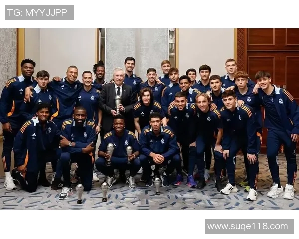 2025百大足球巨星全景图集揭晓,盘点全球最顶级球员风采